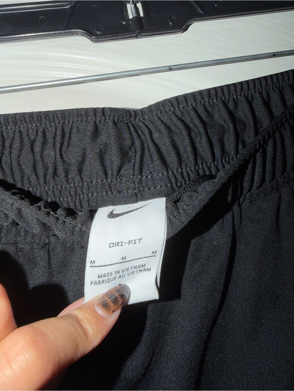 Nike black dri fit joggers - Picture 2 of 3